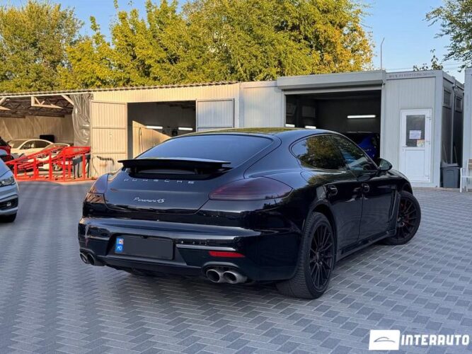 porsche Panamera 4S 2014