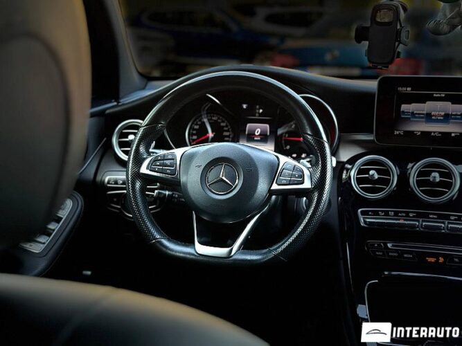 Mercedes GLC 220d Coupe 38 mercedes GLC 220d Coupe 2018