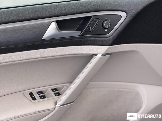 Volkswagen Golf 38 volkswagen Golf 2019