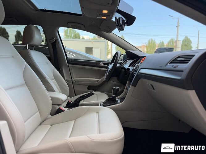 Volkswagen Golf 48 volkswagen Golf 2019