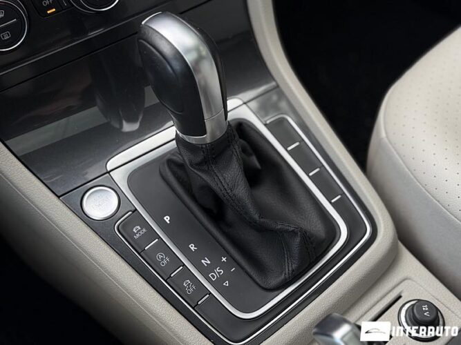 Volkswagen Golf 47 volkswagen Golf 2019