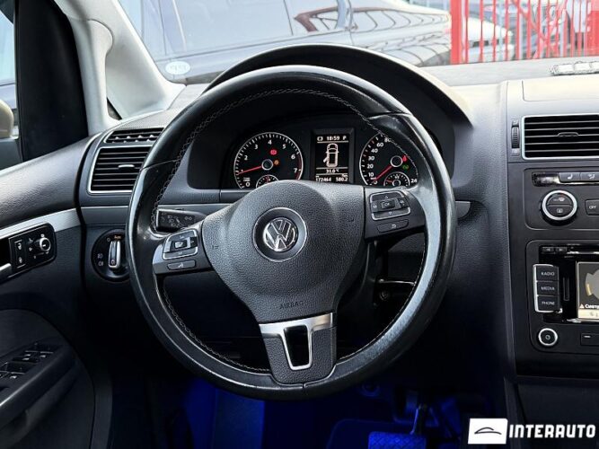 volkswagen Touran 2013