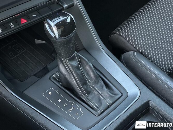 Audi Q3 47 audi Q3 2020