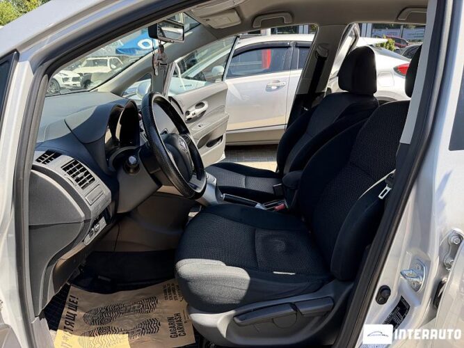 Toyota Auris 34 toyota Auris 2010