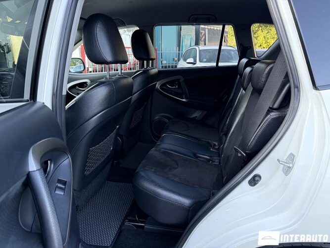 Toyota Rav-4 38 toyota Rav-4 2012