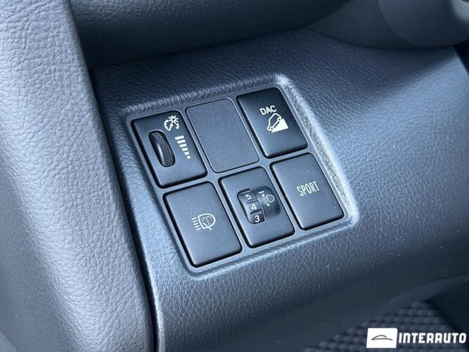 Toyota Rav-4 41 toyota Rav-4 2012