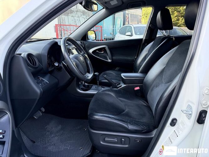 Toyota Rav-4 36 toyota Rav-4 2012
