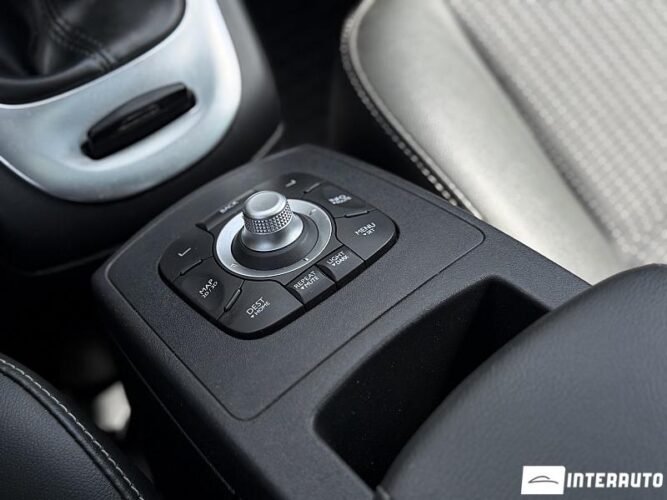 Renault Grand Scenic 45 renault Grand Scenic 2013