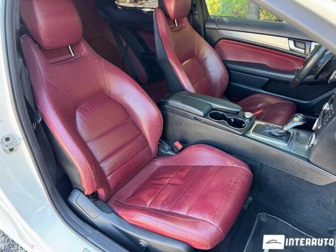 Mercedes C 250 44 mercedes C 250 2015