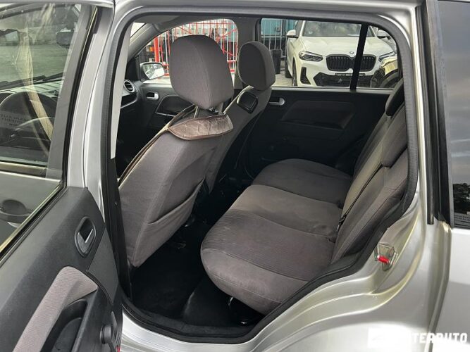ford Fusion 2005