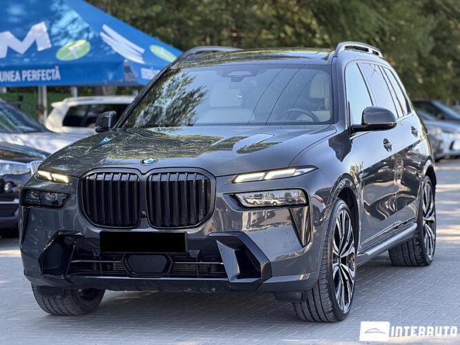 BMW X7 4.0i 2023 doar la InterAuto