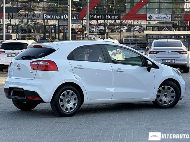 kia Rio 2013