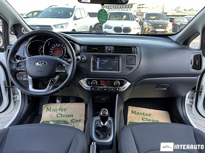 kia Rio 2013