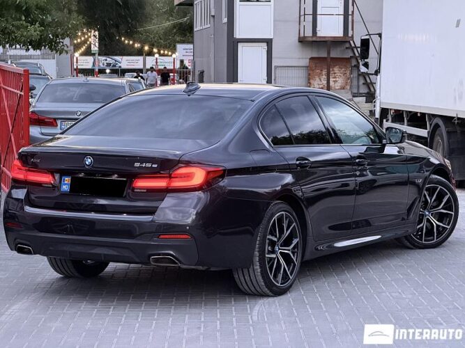 bmw 545e 2022