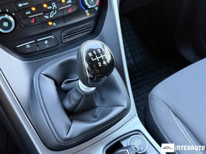 ford Kuga 2017