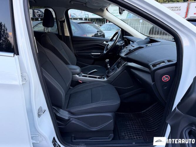 ford Kuga 2017