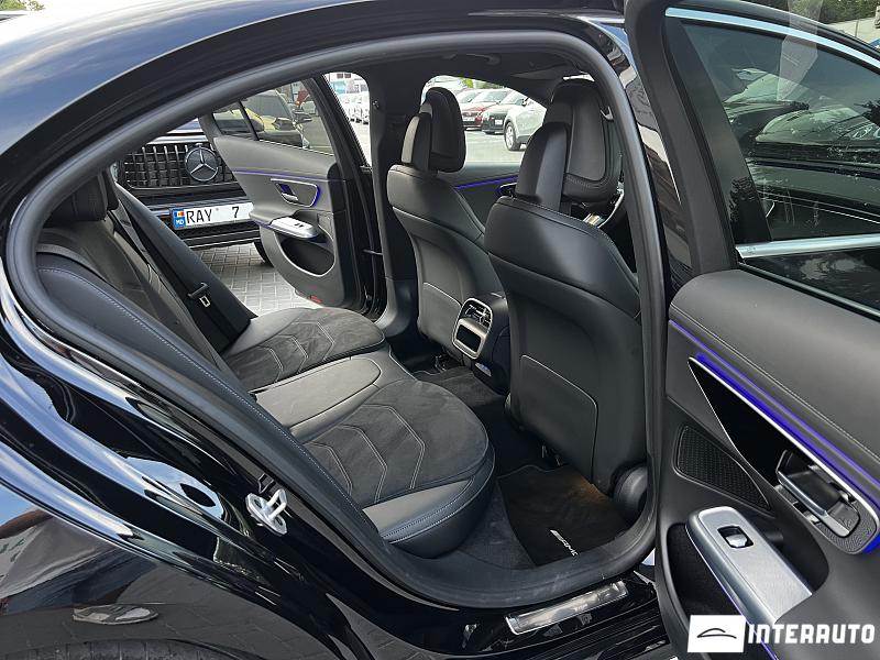 mercedes E 300e 2023