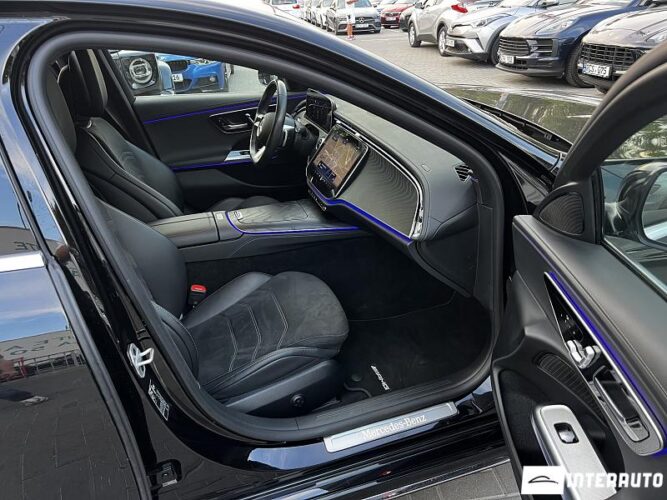 mercedes E 300e 2023