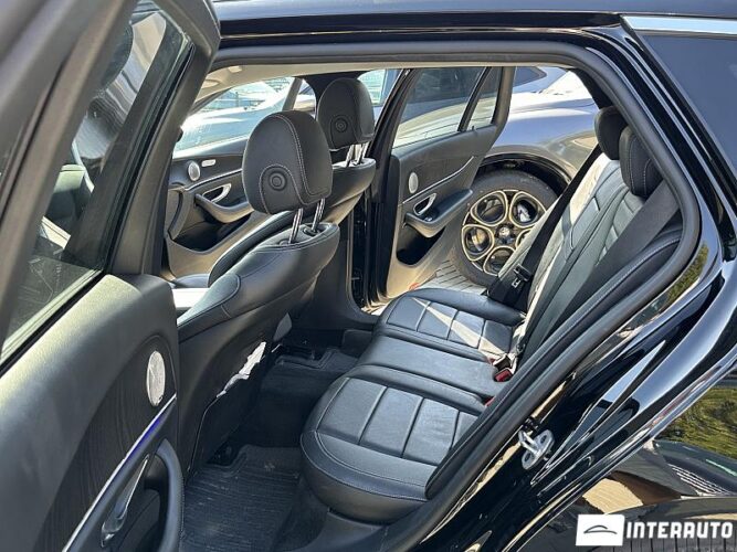 Mercedes E 300de 42 mercedes E 300de 2022