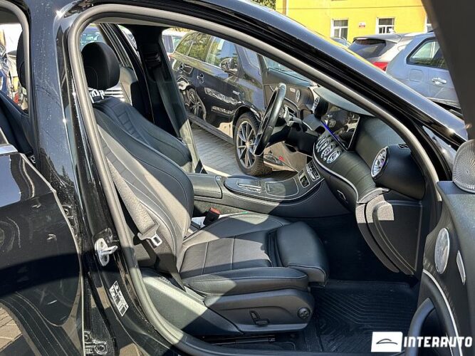 Mercedes E 300de 44 mercedes E 300de 2022