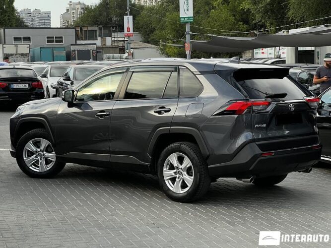 Toyota Rav-4 30 toyota Rav-4 2021