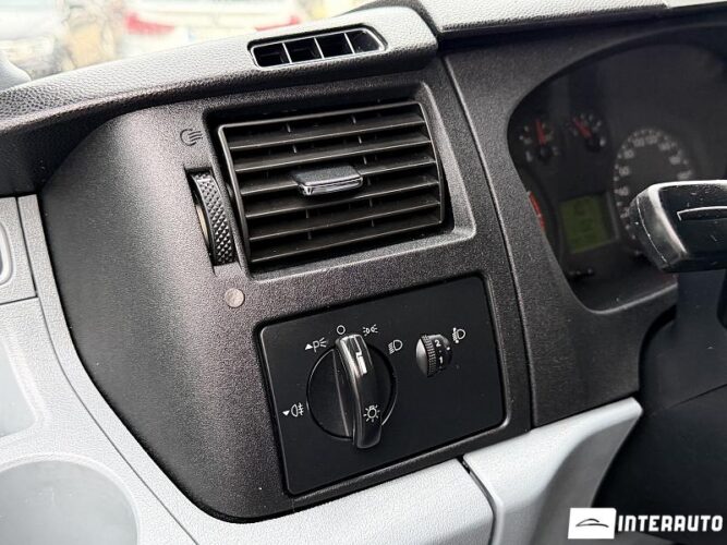 ford Transit 2011
