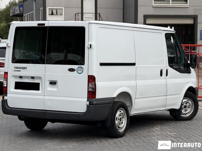 ford Transit 2011