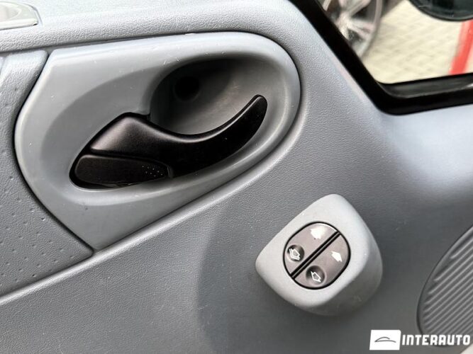 ford Transit 2011