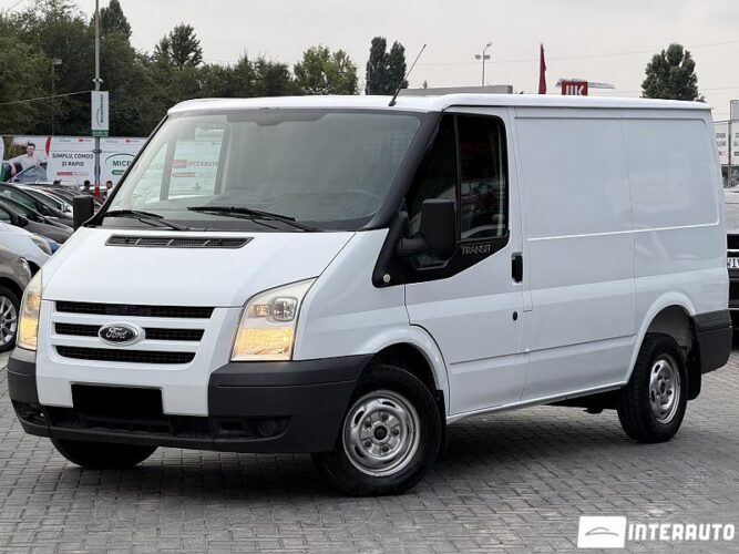 Ford Transit 2011 doar la InterAuto