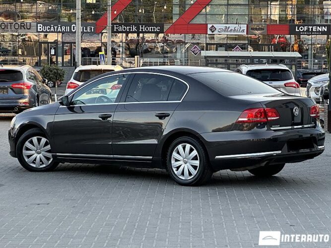 Volkswagen Passat 34 volkswagen Passat 2011