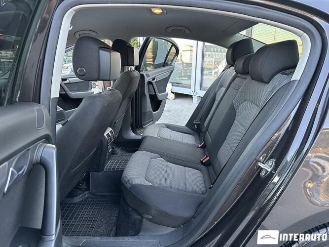 Volkswagen Passat 44 volkswagen Passat 2011