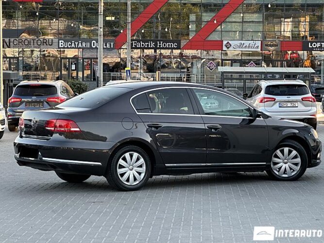 Volkswagen Passat 33 volkswagen Passat 2011