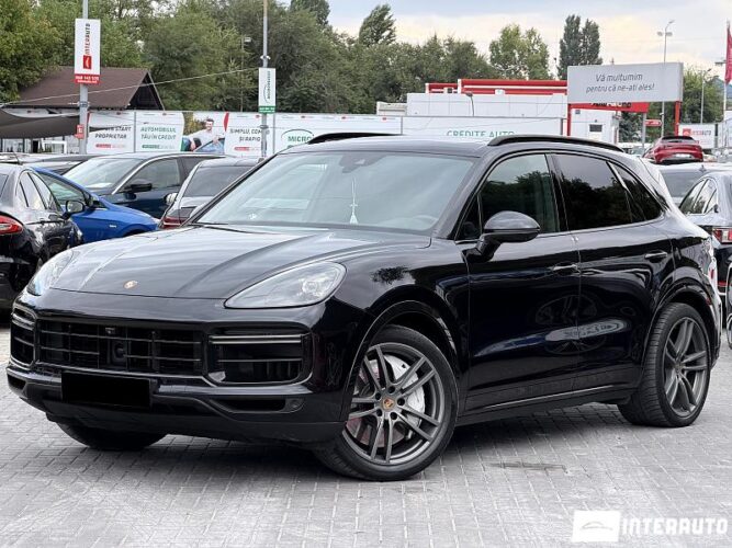 Porsche Cayenne Turbo 2018 doar la InterAuto