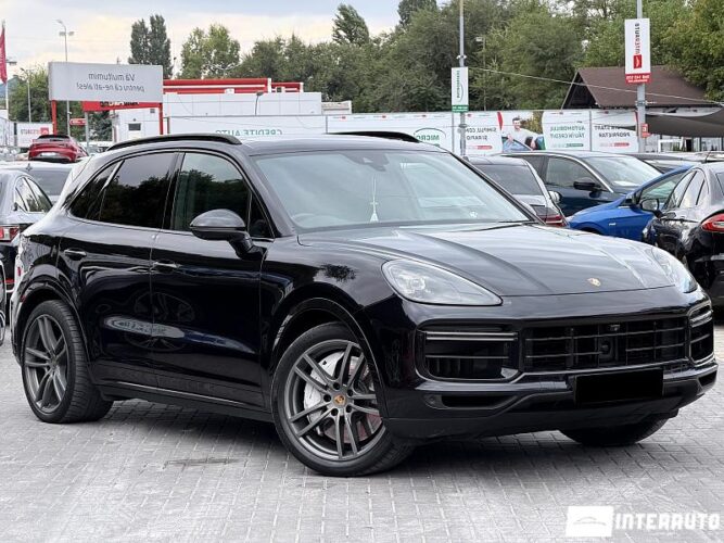 porsche Cayenne Turbo 2018