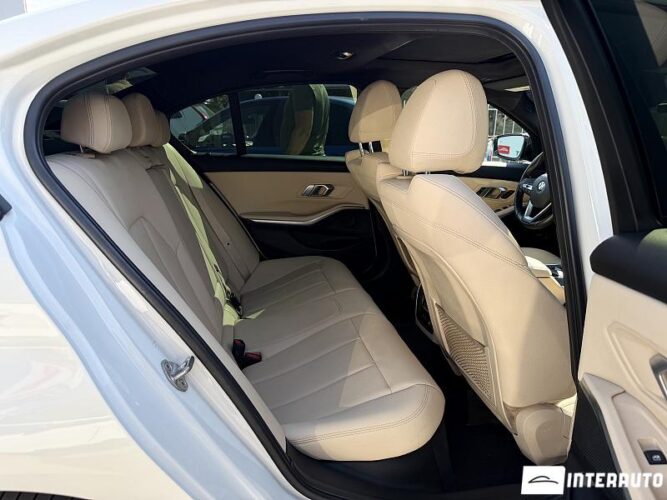 bmw 330 2019