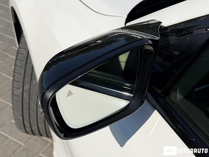 bmw 330 2019