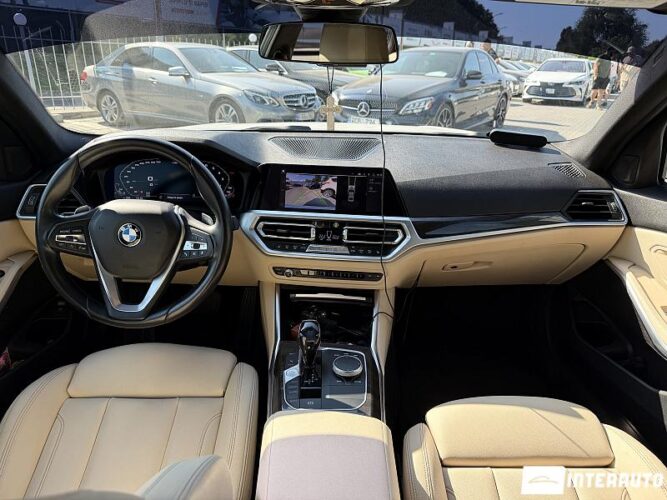 bmw 330 2019