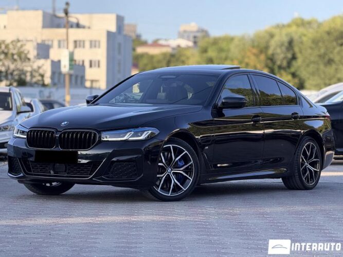 BMW 545e 2021 doar la InterAuto