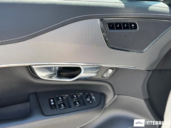 volvo XC 90 2021