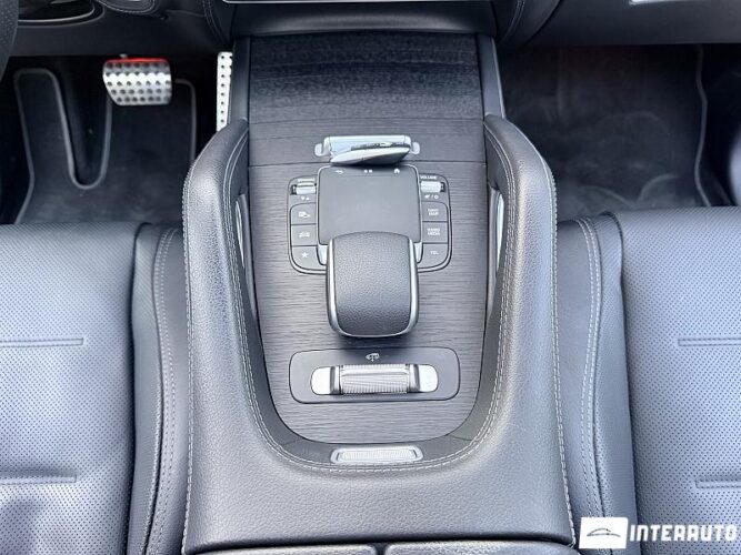 Mercedes GLE Coupe 450 49 mercedes GLE Coupe 450 2025