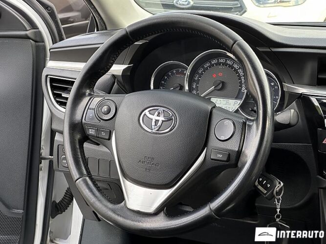 toyota Corolla 2015