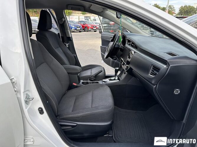 toyota Corolla 2015
