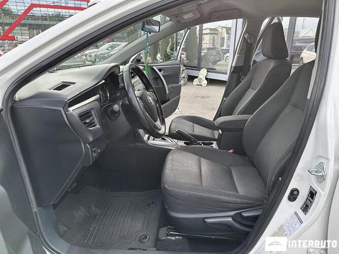 toyota Corolla 2015