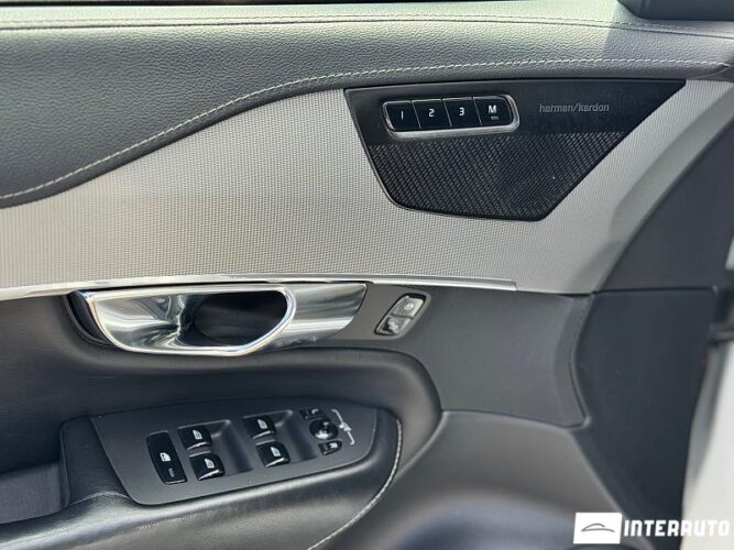 volvo XC 90 2019