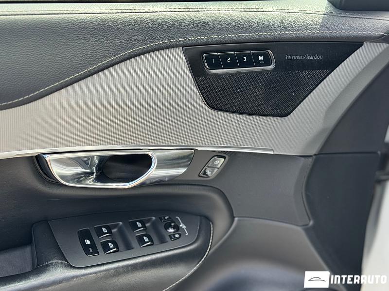 volvo XC 90 2019