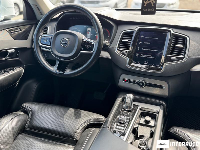 volvo XC 90 2019