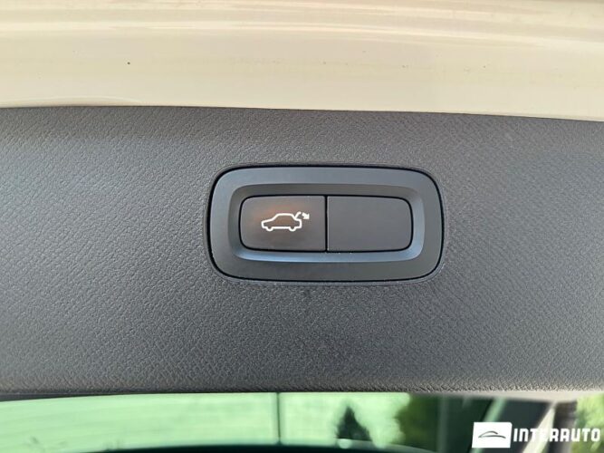 volvo XC 90 2019