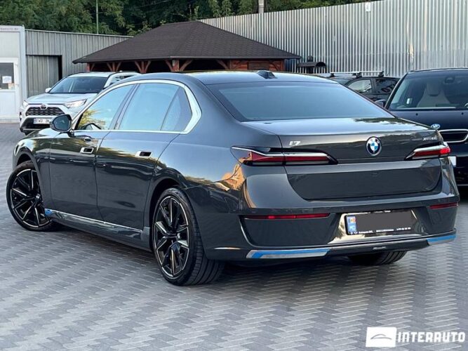 bmw i7 XDrive60 2023