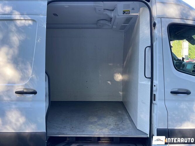 mercedes Sprinter 2021