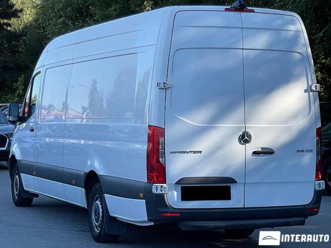 mercedes Sprinter 2021